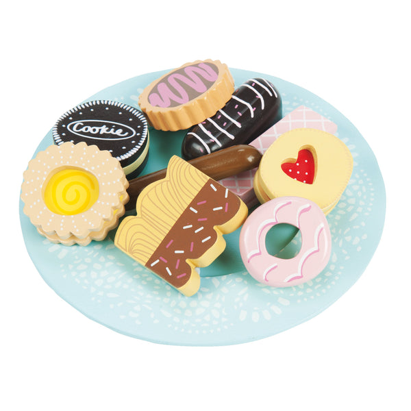 ROLE PLAY, BISCUIT AND PLATE SET, Age 3+, Set of, 9